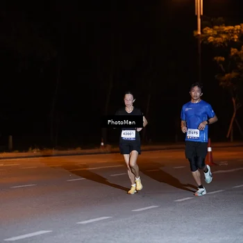 Runner Photo 8178303
