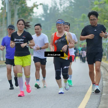 Runner Photo 8178380