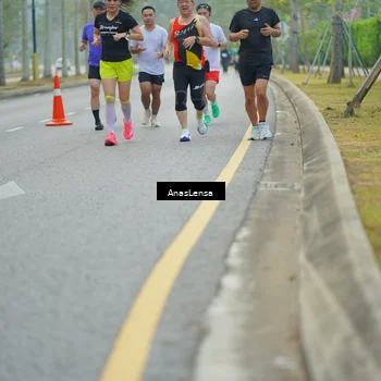 Runner Photo 8178407
