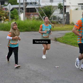 Runner Photo 8178463