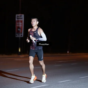 Runner Photo 8178654