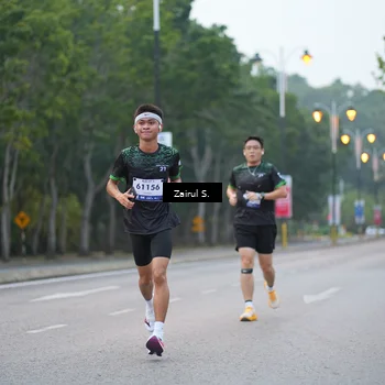 Runner Photo 8178659