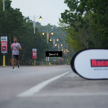 Runner Photo 8178786