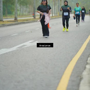 Runner Photo 8178839