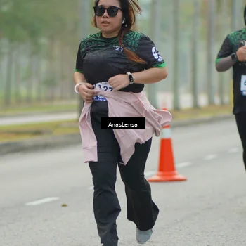 Runner Photo 8178853