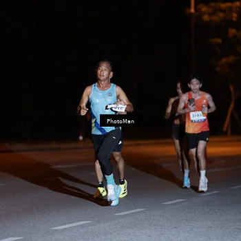 Runner Photo 8178862