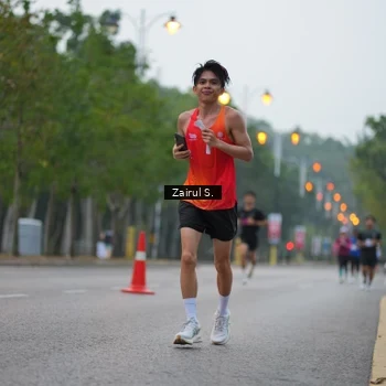 Runner Photo 8178911
