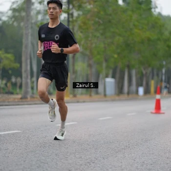 Runner Photo 8178947