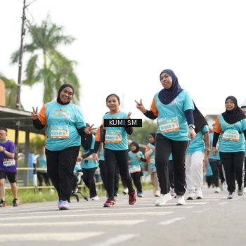 Runner Photo 8179013