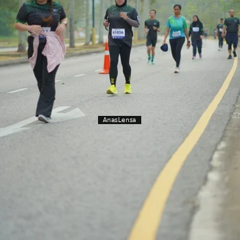 Runner Photo 8179035