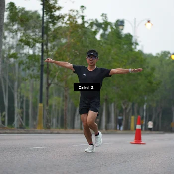 Runner Photo 8179063
