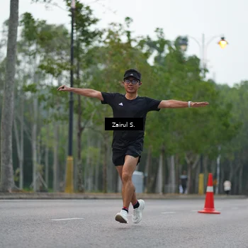 Runner Photo 8179064