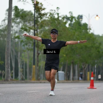 Runner Photo 8179068