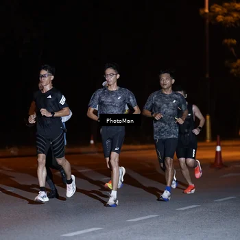 Runner Photo 8179080