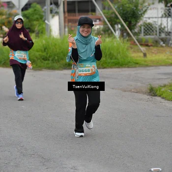 Runner Photo 8179190