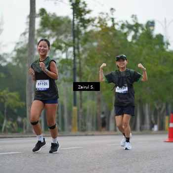 Runner Photo 8179234