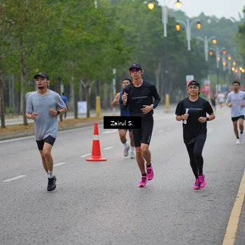 Runner Photo 8179275