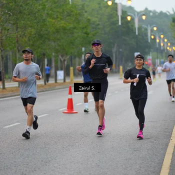 Runner Photo 8179291