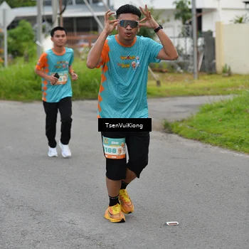Runner Photo 8179316