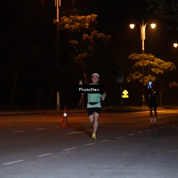 Runner Photo 8179331