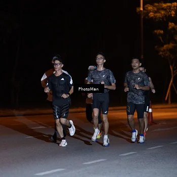 Runner Photo 8179333