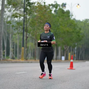 Runner Photo 8179352