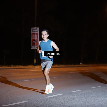 Runner Photo 8179574