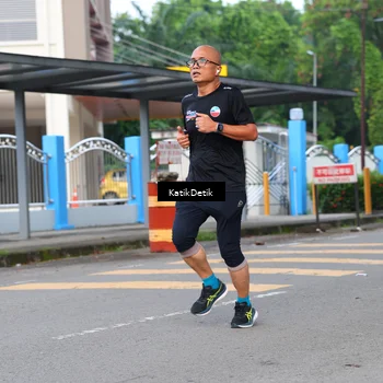 Runner Photo 8179591