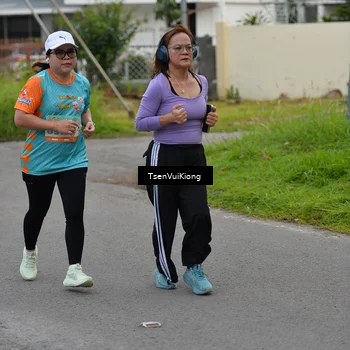 Runner Photo 8179656