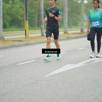 Runner Photo 8179683