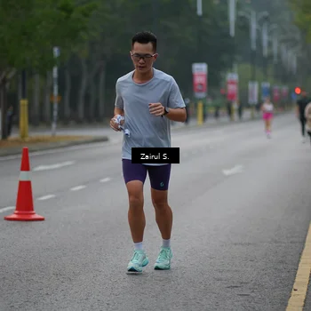 Runner Photo 8179699