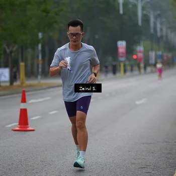 Runner Photo 8179701