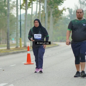 Runner Photo 8179872