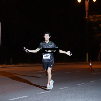 Runner Photo 8179879