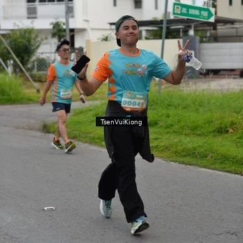 Runner Photo 8179882
