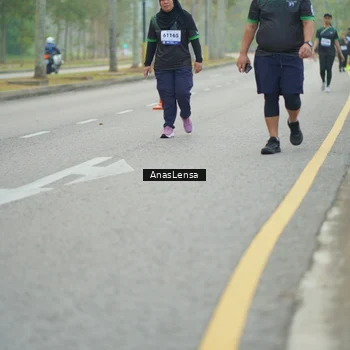 Runner Photo 8179895
