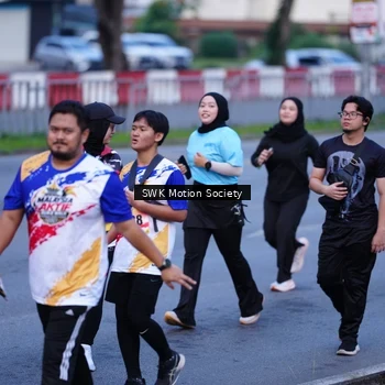 Runner Photo 8179904
