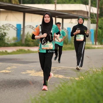 Runner Photo 8179912