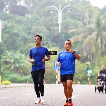 Runner Photo 8179937