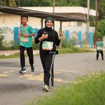 Runner Photo 8180008