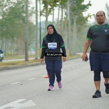 Runner Photo 8180030