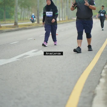 Runner Photo 8180033