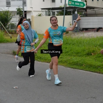 Runner Photo 8180035