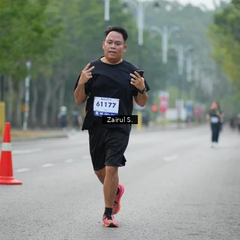 Runner Photo 8180059