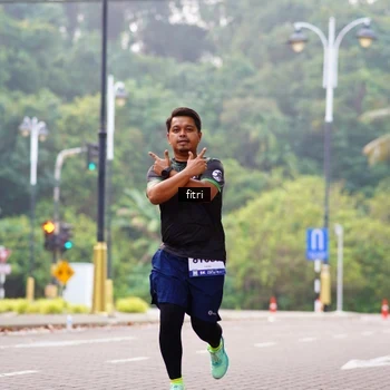 Runner Photo 8180062