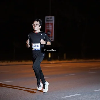 Runner Photo 8180114