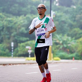 Runner Photo 8180118
