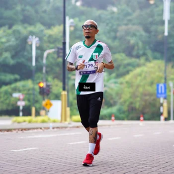 Runner Photo 8180158