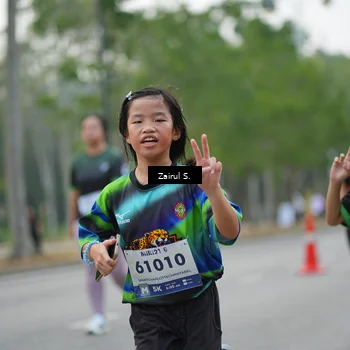 Runner Photo 8180206