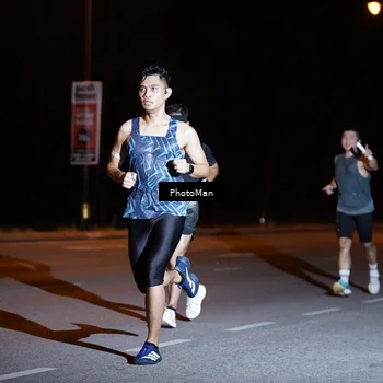 Runner Photo 8180210